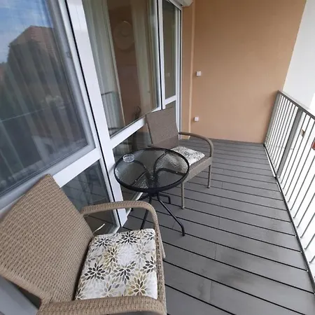 Gizella Διαμέρισμα *