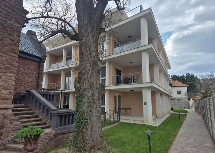 Gizella Balatonalmádi